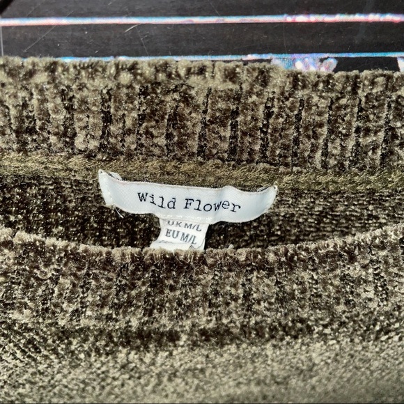 Olive green chenille sweater - Picture 6 of 6